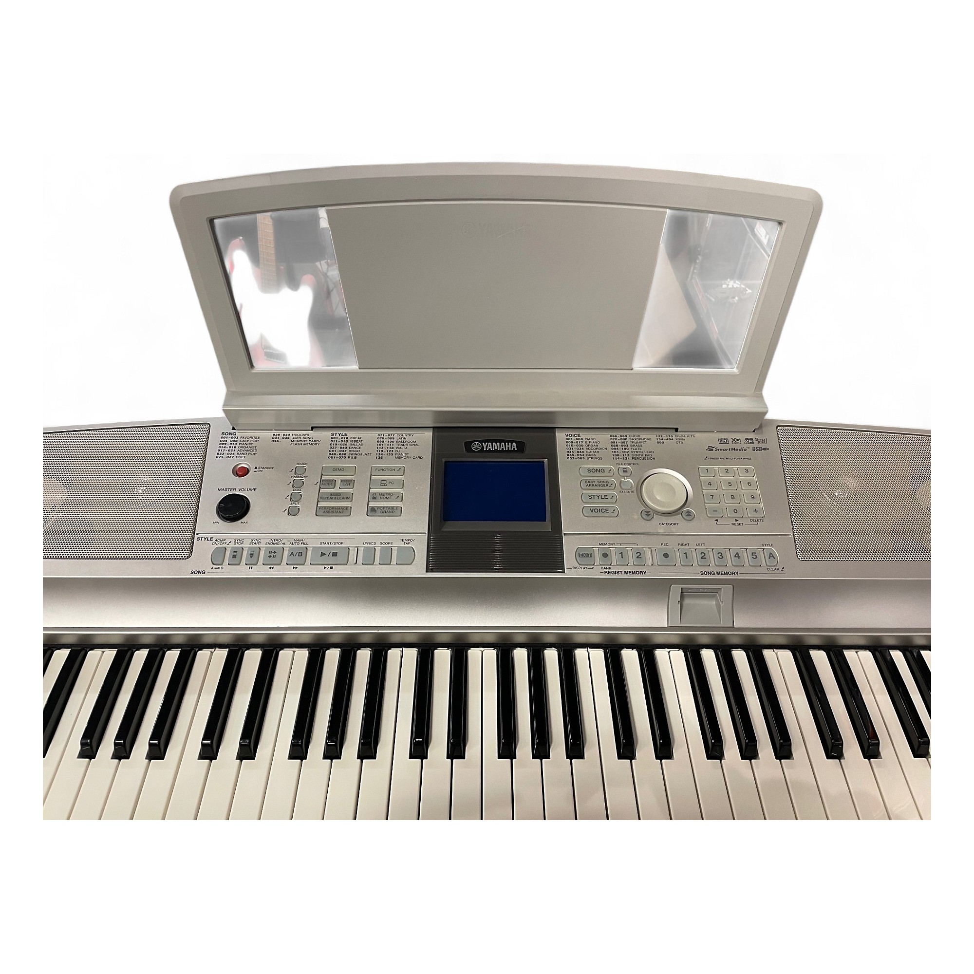 Used Yamaha DGX-305 Portable Keyboard | Guitar Center