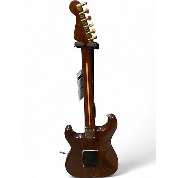 Vintage 1982 Fender Walnut Stratocaster Walnut Solid Body Electric Guitar