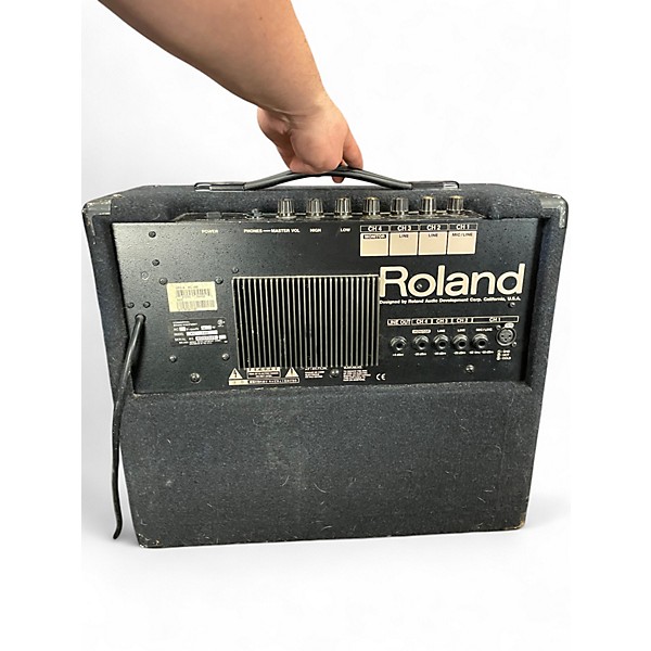 Used Roland KC 100 Keyboard Amp