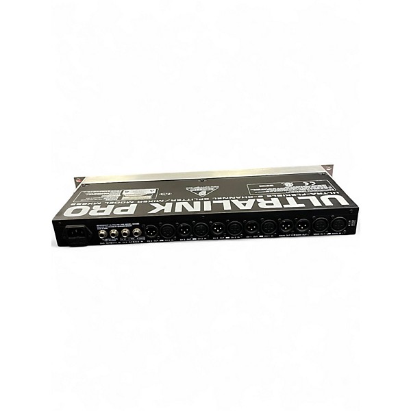 Used Behringer MX882 Unpowered Mixer