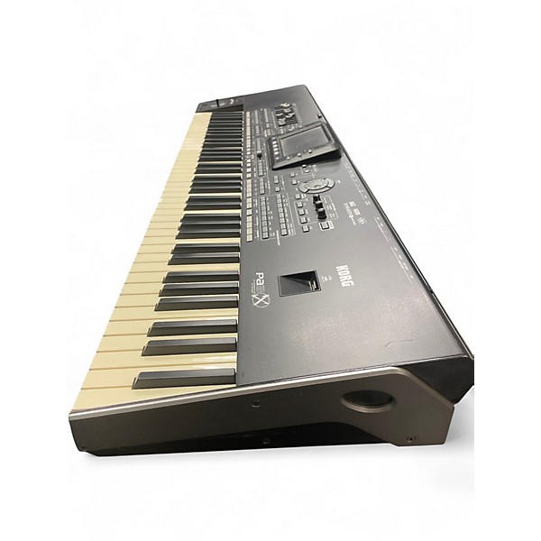 Used KORG PA3X 76 Key Keyboard Workstation