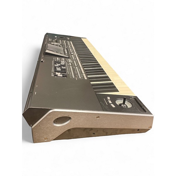 Used KORG PA3X 76 Key Keyboard Workstation