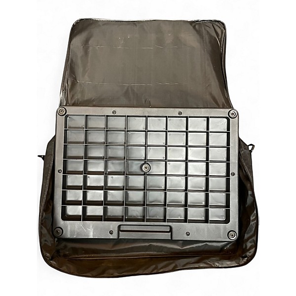 Used SKB PS-8 Pedal Board