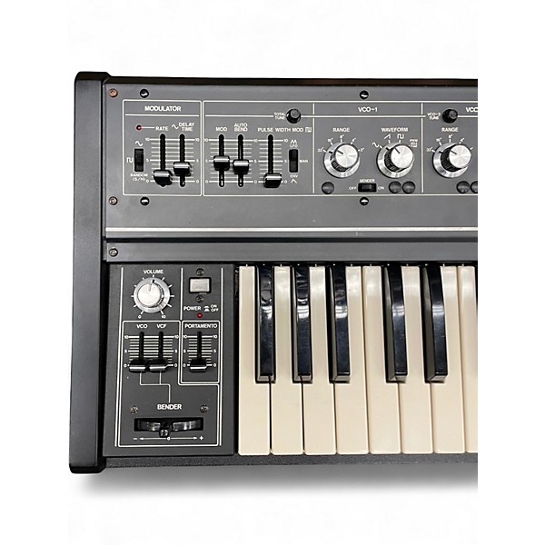 Used Roland SH-2 Synthesizer