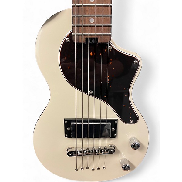 Used Blackstar CarryOn Travel Guitar Deluxe Pack With FLY3 White White Electric Guitar Pack