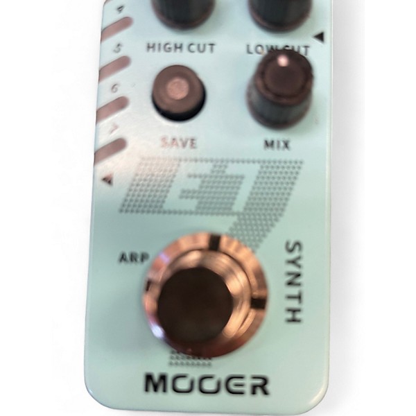 Used Mooer E7 Effect Pedal