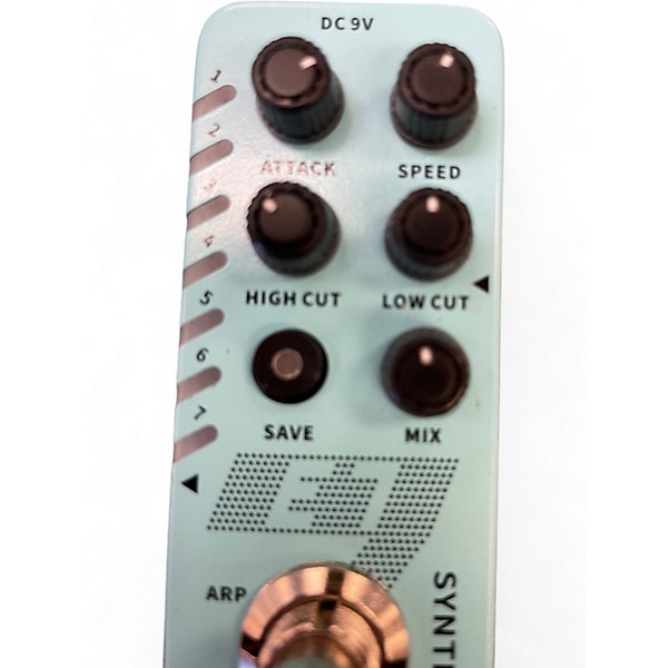 Used Mooer E7 Effect Pedal