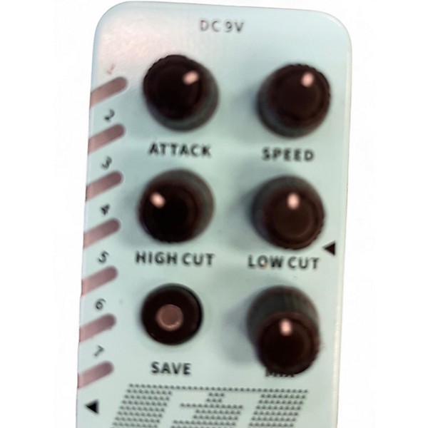 Used Mooer E7 Effect Pedal