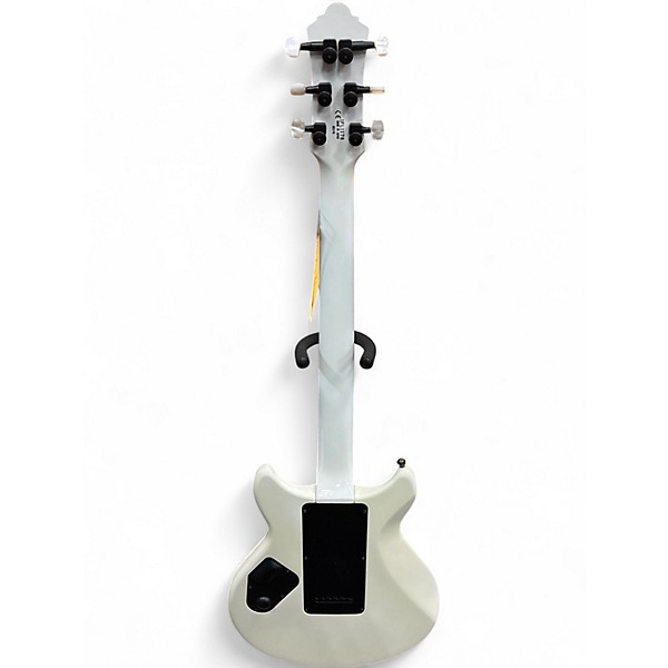 Used Yamaha AESFG White Solid Body Electric Guitar