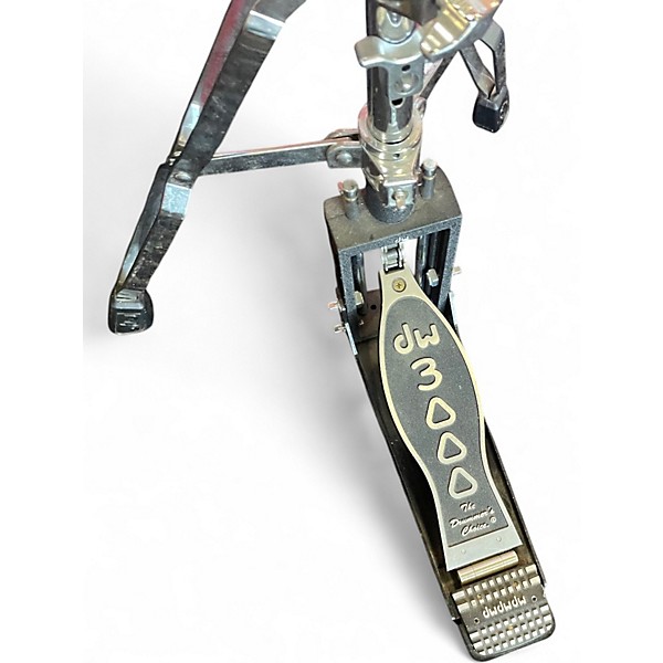 Used DW 3000 Series Hi Hat Stand