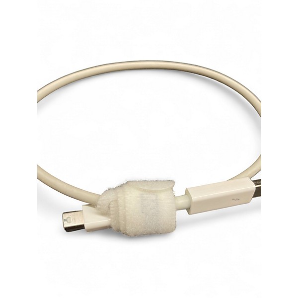 Used Apple  Thunderbolt 2 Cable (0.5 m)
