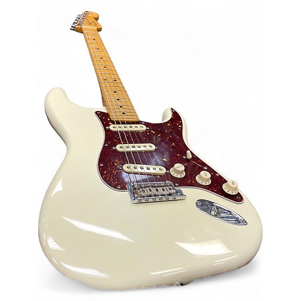 Used 2023 Fender American Professional II Stratocaster Olympic White Solid Body Electric Guitar
