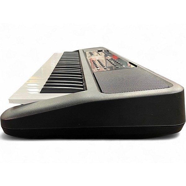 Used Yamaha PSRE383 Portable Keyboard