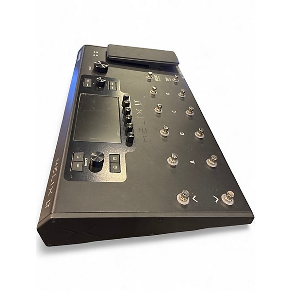 Used Line 6 Helix LT Effect Processor