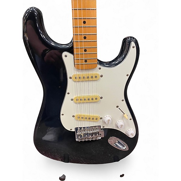 Used Fender JAPANESE STRATOCASTER Black Solid Body Electric Guitar