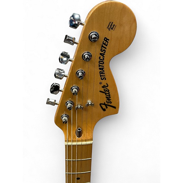 Used Fender Classic Series '70s Stratocaster Natural Solid Body Electric Guitar