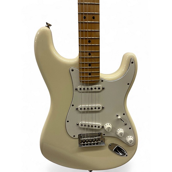 Used Fender American Standard Stratocaster Olympic White Solid Body Electric Guitar