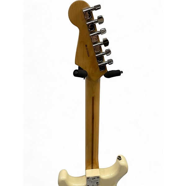 Used Fender American Standard Stratocaster Olympic White Solid Body Electric Guitar