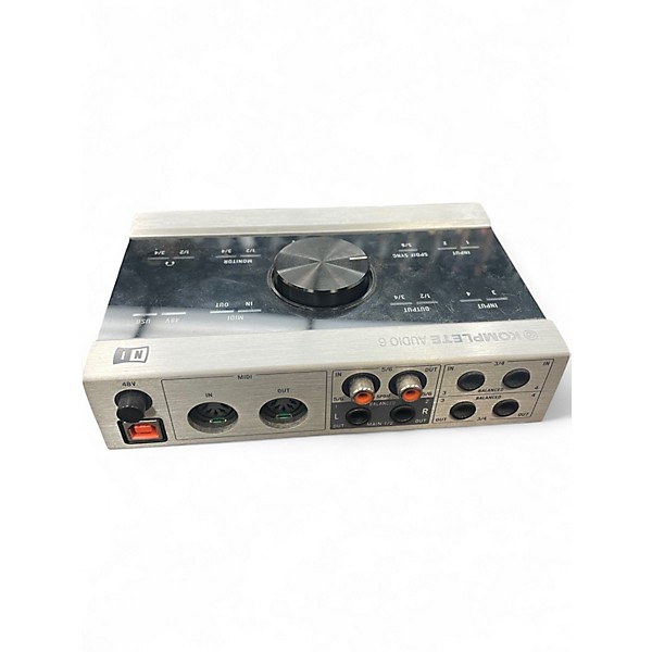 Used Native Instruments komplete audio 6 Audio Interface