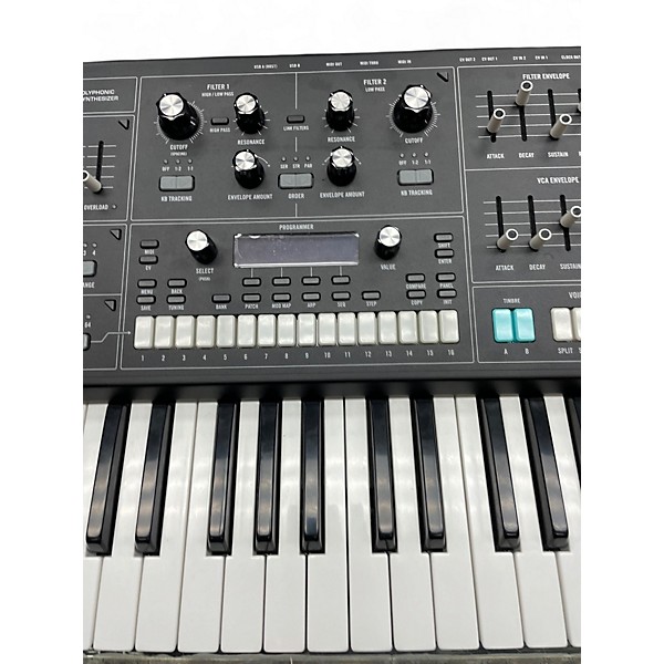 Used Moog muse Synthesizer