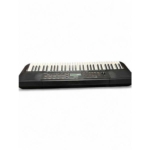 Used Yamaha PSR-E273 Portable Keyboard