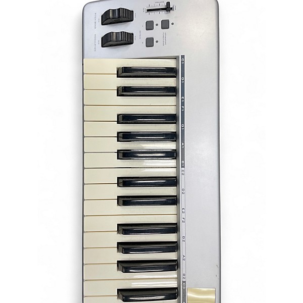 Used M-Audio KEYSTATION 49E MIDI Controller