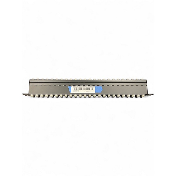 Used Behringer PX1000 Patch Bay