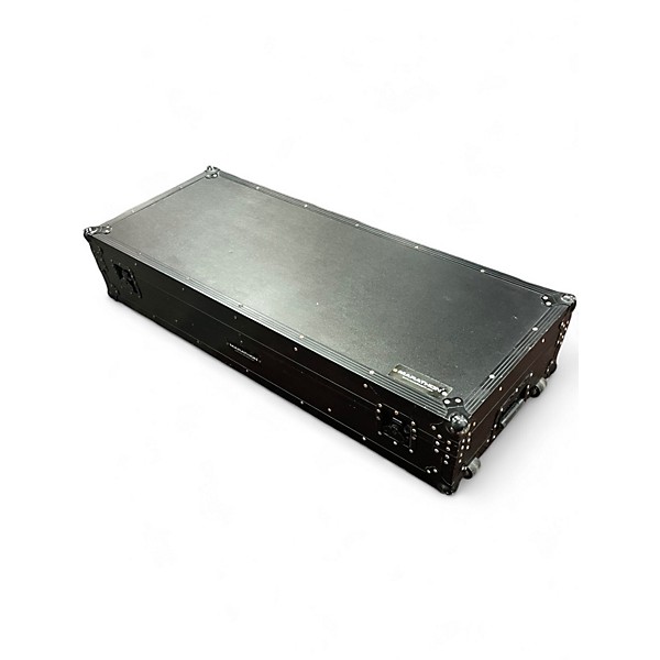 Used MARATHON PROFESSIONAL MA-DJCDI19WLT DJ FLIGHT CASE DJ Case