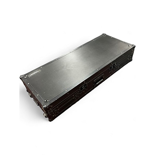 Used MARATHON PROFESSIONAL MA-DJCDI19WLT DJ FLIGHT CASE DJ Case