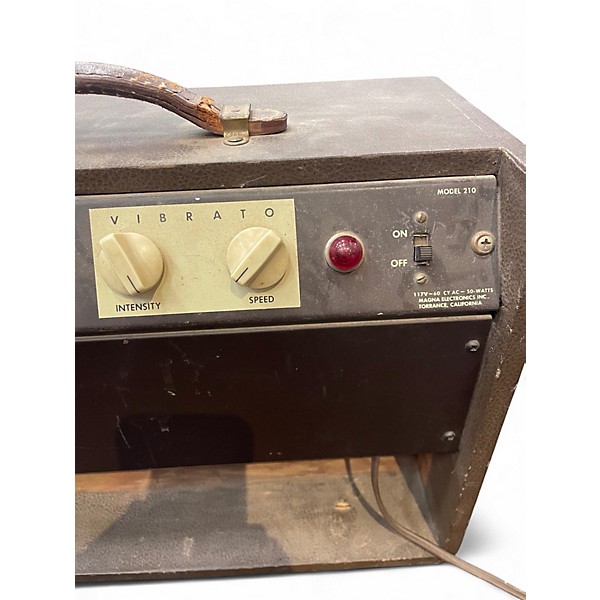 Vintage 1959 Magnatone Model 210 Tube Guitar Combo Amp