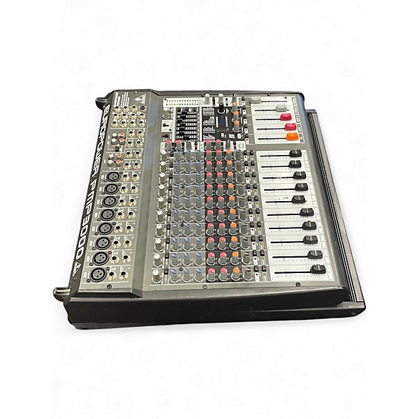 Used Behringer PMP3000 Powered Mixer
