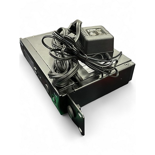 Used Shure SLX4 Lavalier Wireless System