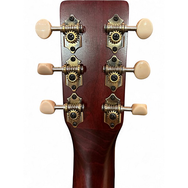 Used Art & Lutherie Roadhouse Parlor Tennessee Red Acoustic Electric Guitar