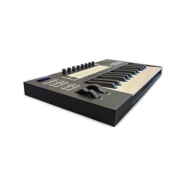 Used Novation Launchkey 25 Key MIDI Controller