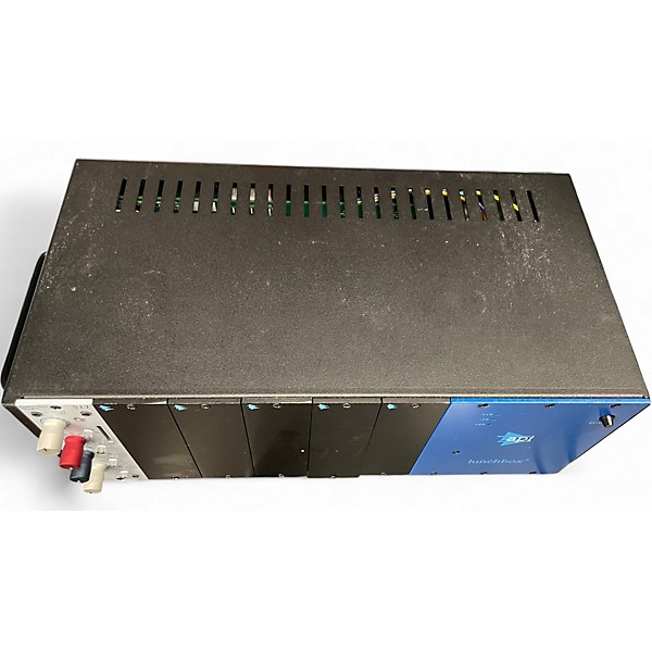 Used API 500-6B LUNCHBOX Rack Equipment