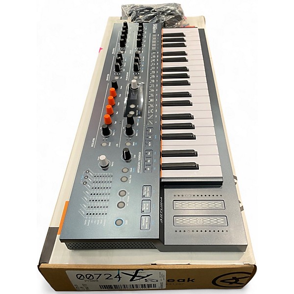 Used Arturia MINIFREAK Synthesizer