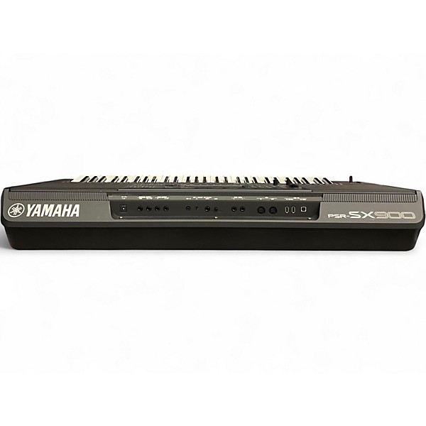 Used Yamaha PSR-SX900