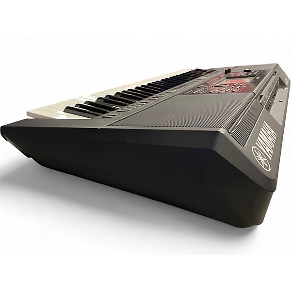 Used Yamaha PSR-SX900
