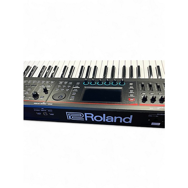 Used Roland Fantom 06 Keyboard Workstation