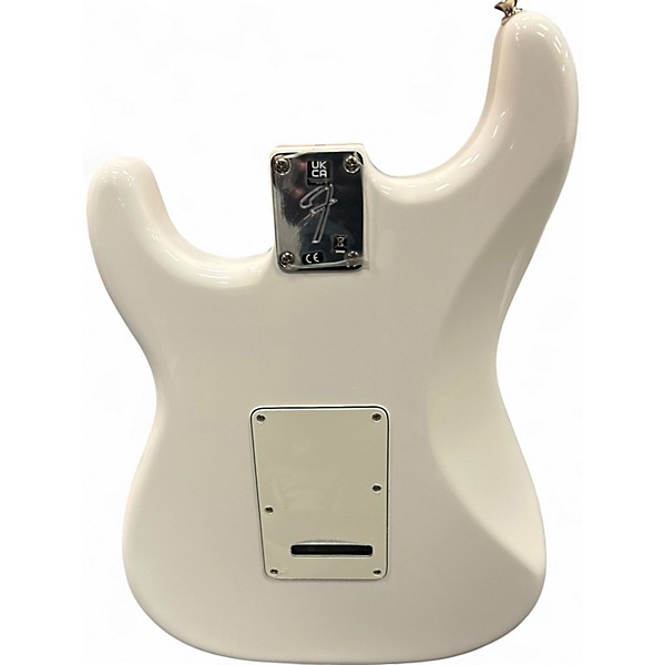 Used Fender Player Stratocaster Arctic White Solid Body Electric Guitar
