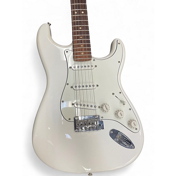 Used Fender Standard Stratocaster White Solid Body Electric Guitar