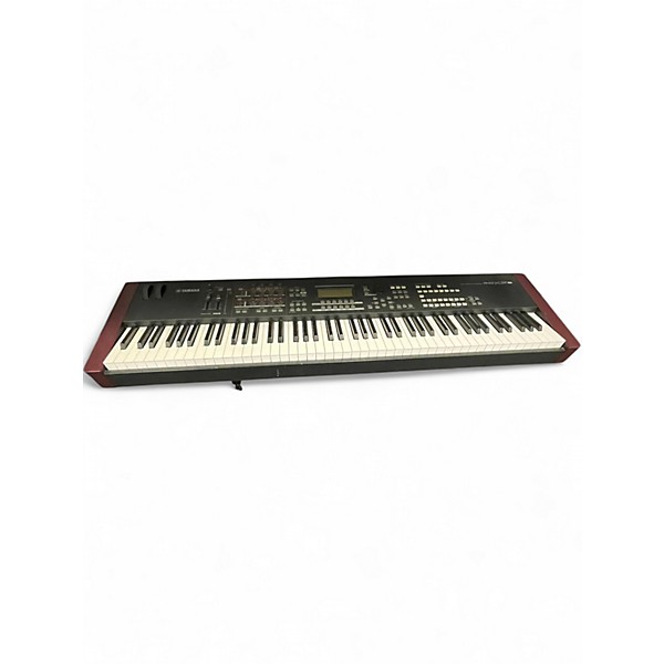 Used Yamaha MOFX8 88 Key Keyboard Workstation