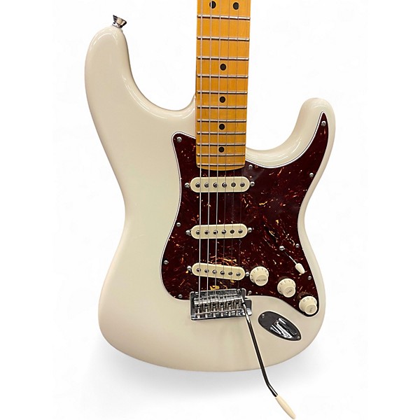 Used Fender American Professional II Stratocaster Olympic White Solid Body Electric Guitar