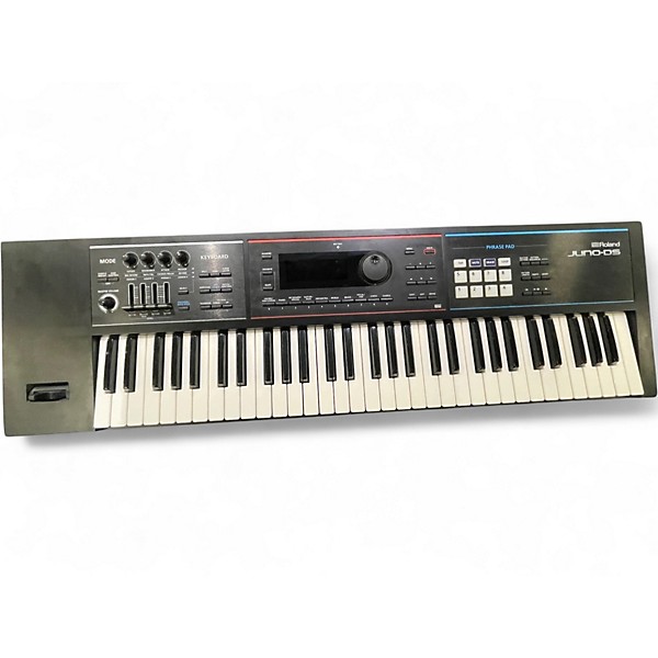 Used Roland JUNO DS61 Synthesizer