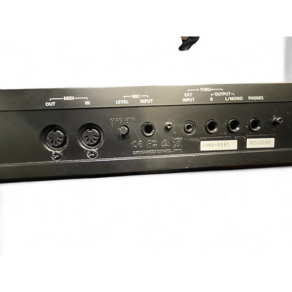 Used Roland JUNO DS61 Synthesizer