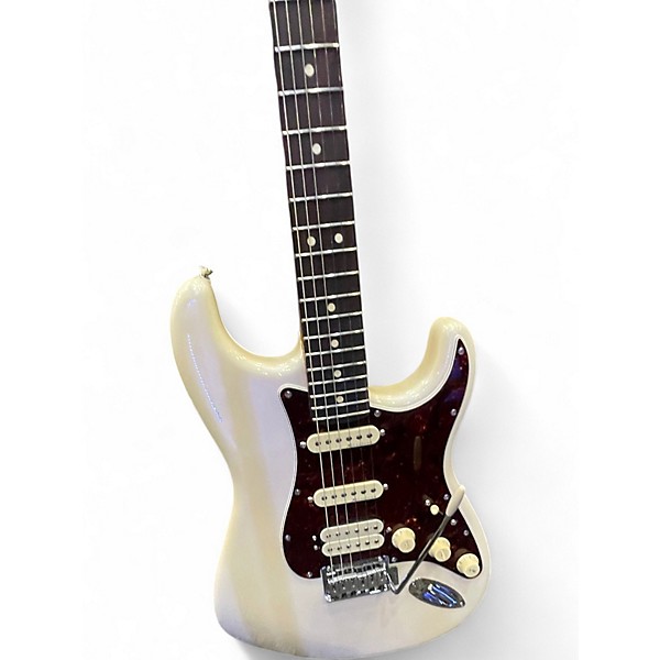Used Fender PLAYER II MOD STRAT HSS OLYMPIC PEAL Solid Body Electric Guitar