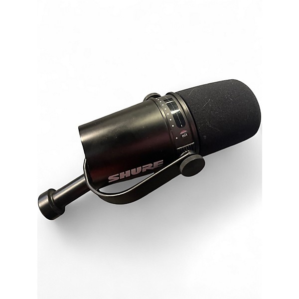 Used Shure MV7 Dynamic Microphone