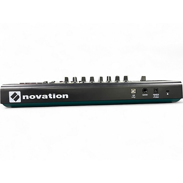Used Novation Launchkey 25 Key MIDI Controller