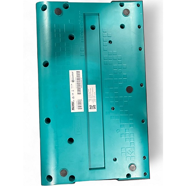 Used Novation Launchkey 25 Key MIDI Controller