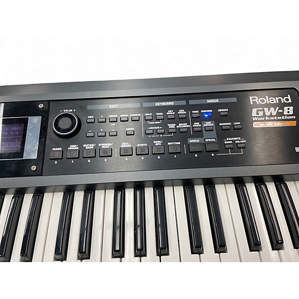Used Roland GW8 61 Key Keyboard Workstation